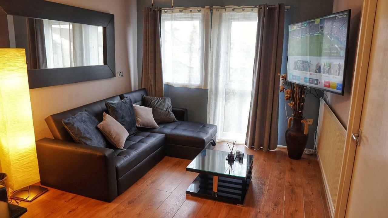 North London Apartment - Edmonton Exterior photo